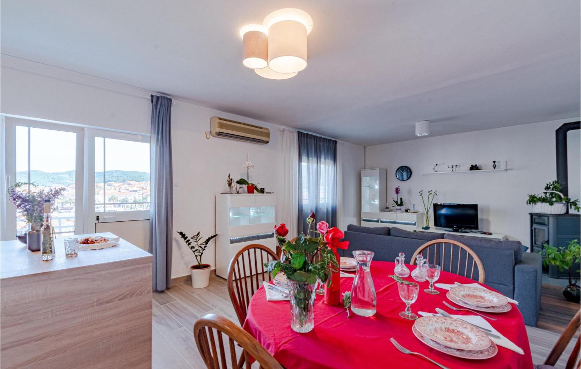 Beautiful Apartment In Vela Luka With Kitchen Eksteriør billede